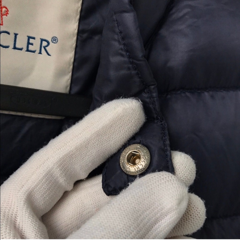 Moncler Jacket - Picture 6 of 10